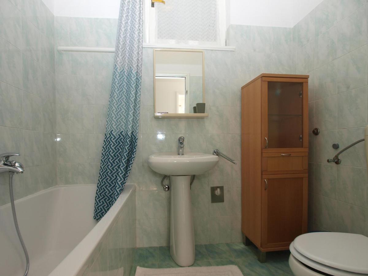 Apartemnts Guido 762 Appartement Pjescana Uvala Buitenkant foto