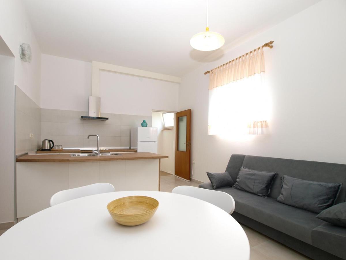 Apartemnts Guido 762 Appartement Pjescana Uvala Buitenkant foto