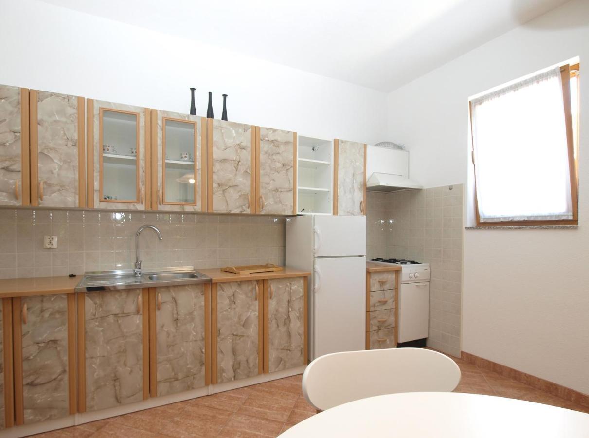 Apartemnts Guido 762 Appartement Pjescana Uvala Buitenkant foto