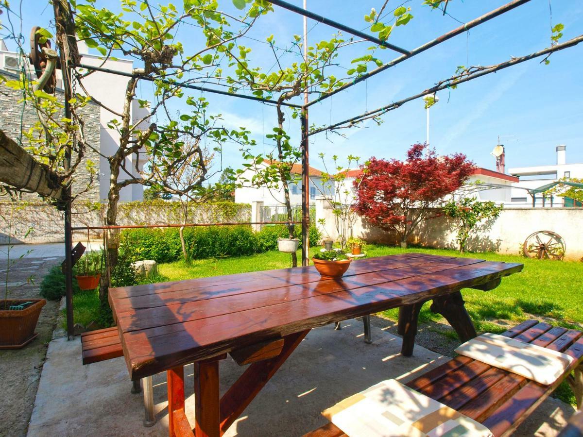 Apartemnts Guido 762 Appartement Pjescana Uvala Buitenkant foto